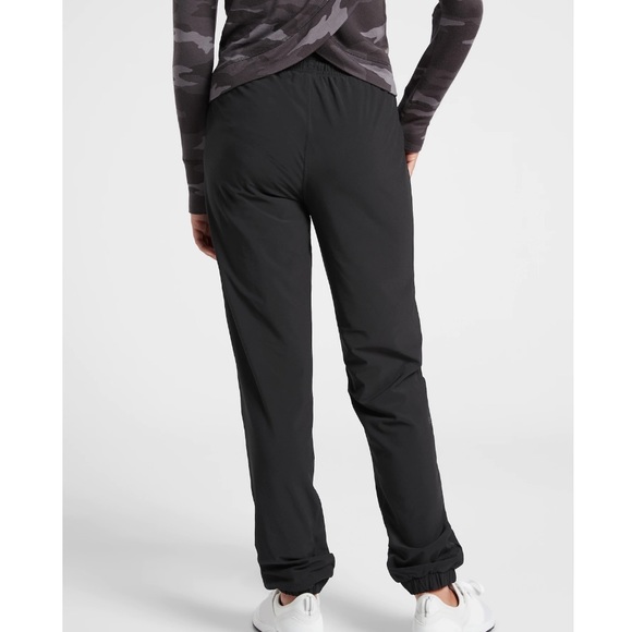 Athleta Girl Lined High Jump Jogger Black With Pockets - Picture 3 of 9